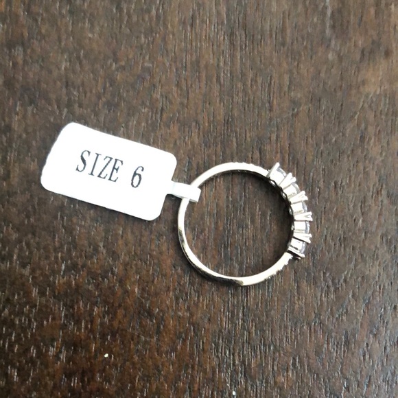 Charmed Aroma Ring - Picture 1 of 2